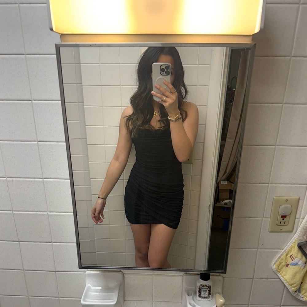 Source Unknown Black Strapless Ruched Mini Dress - image 1